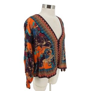 Free People Catch Me If You Can Shirt Cheetah Long Sleeve VNeck Button Top Small